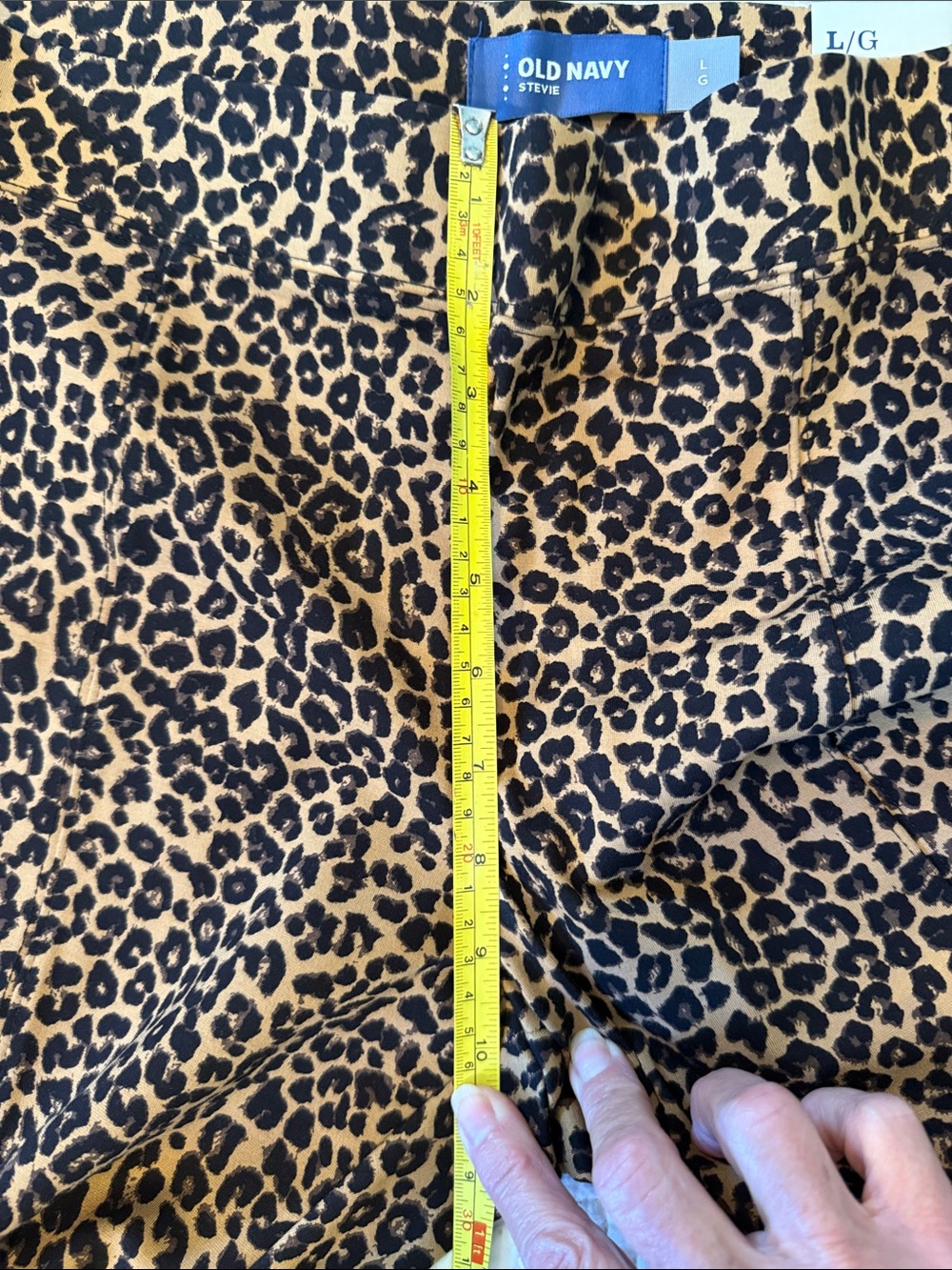 Old Navy Women’s Leopard Print Leggings - Brown & Black - Picture 7 of 7